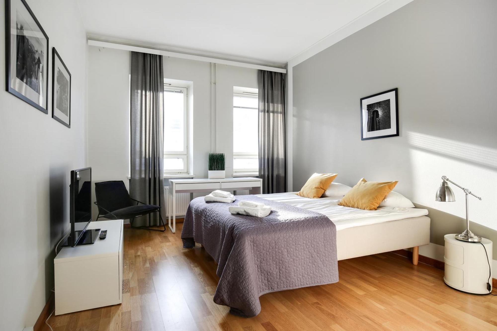 Kotimaailma Apartments Kamppi - 2Br In The City Center With Code Lock Helsinki Eksteriør billede